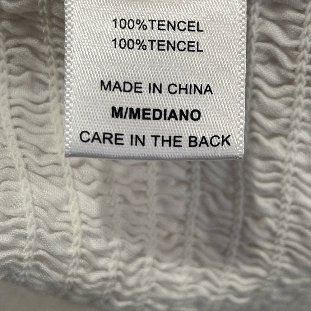 Love Tree M White Smocked Cropped Women's Top w Stretch 595 - Picture 7 of 8